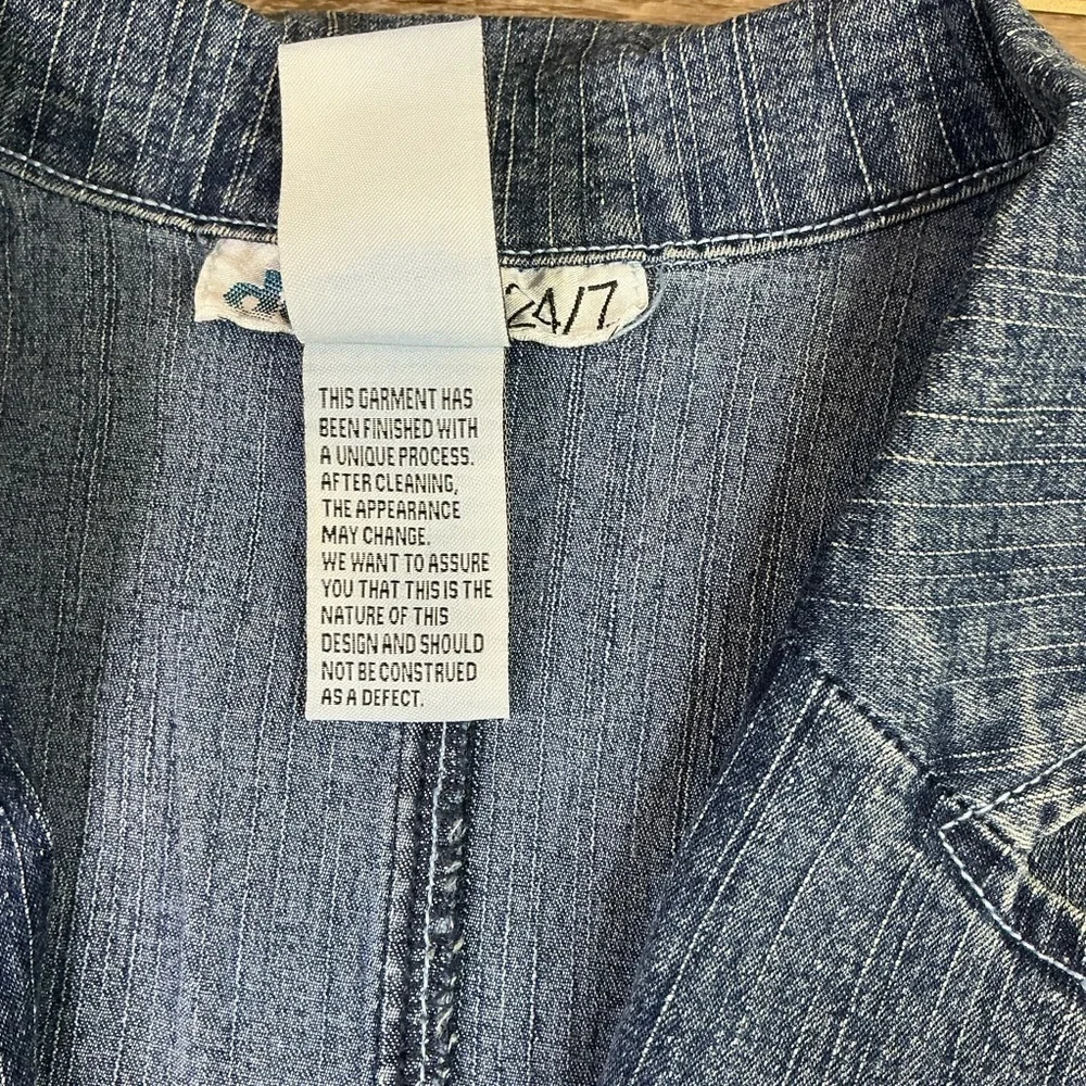 Denim 24/7 Blue Jean Jacket Blazer Long Sleeve with Embroidered Floral Design - Picture 15 of 16